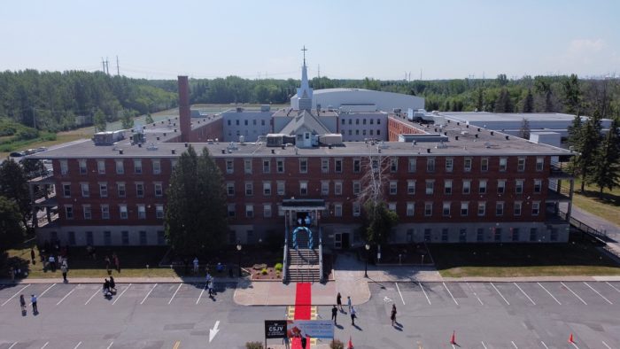 CollÈge St Jean Vianney Un Employeur Dynamique Sur Un Site Bucolique Est MÉdia Montréal 